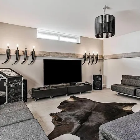 Villa Landgoed Hermitage - Minerva - Xxl Zwemspa - Max 16 Personen Ouddorp