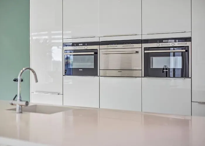 Landgoed Hermitage - Minerva - Xxl Zwemspa - Max 16 Personen Ouddorp