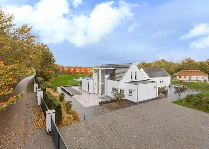 Landgoed Hermitage - Minerva - Xxl Zwemspa - Max 16 Personen *